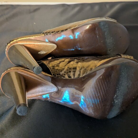 Carlos Santana Police Heels, Size 8.5 - Picture 4 of 4